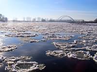 Winter an der Elbe